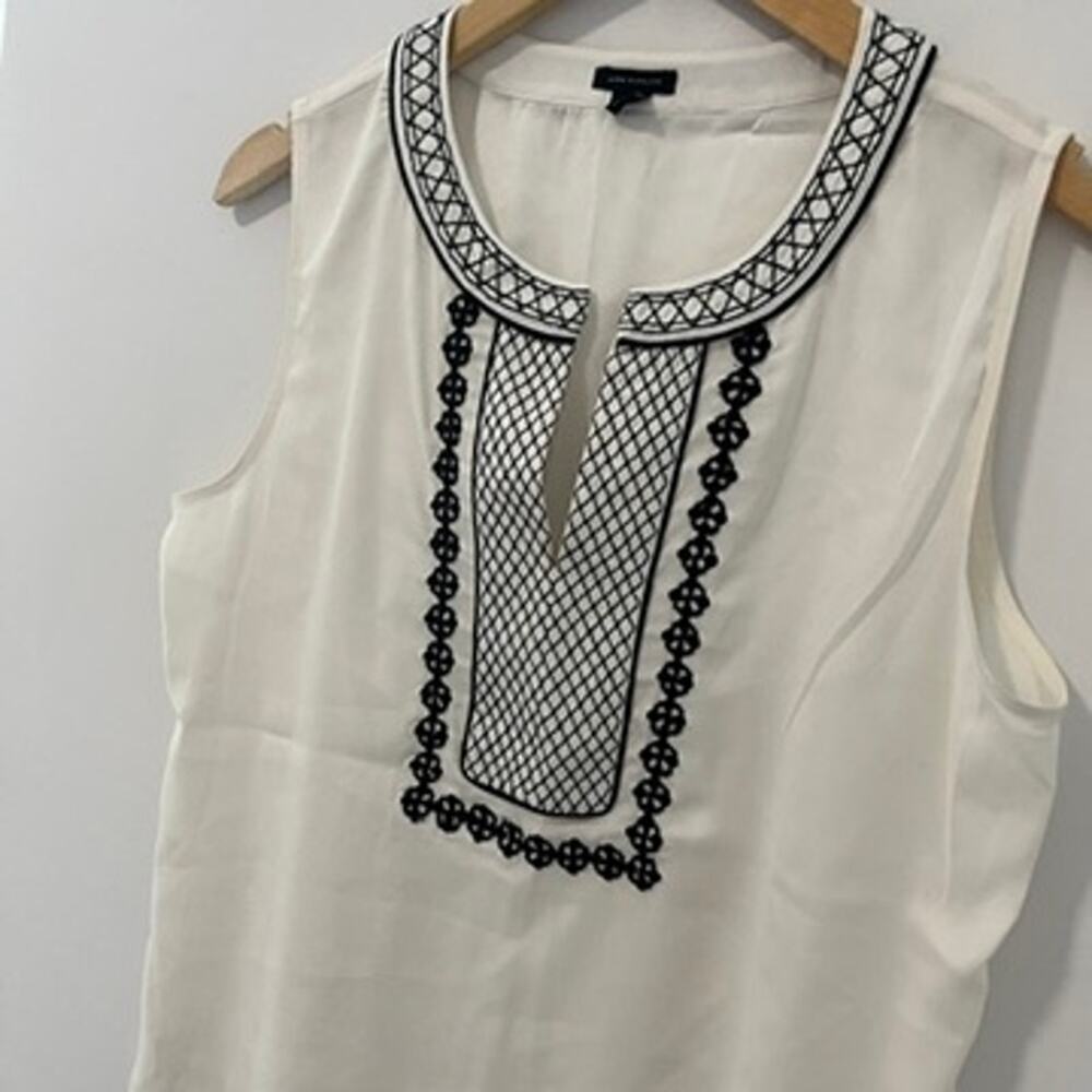 Ann Taylor White & Black Embroidered Tank Blouse Size Medium - Picture 4 of 5
